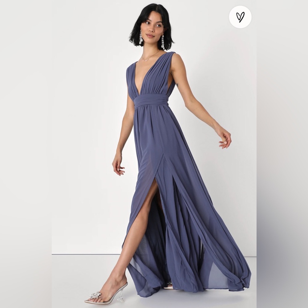 NWOT Lulu’s Heavenly Hues Denim Blue Maxi Dress Size M